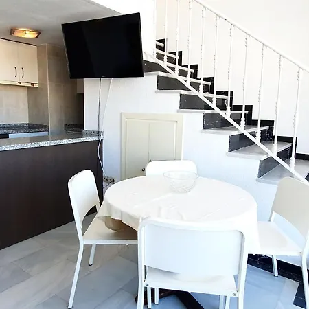 アパート Skol 709 Duplex 1 Bedroom In Skol With Gibraltar And Sea Views *