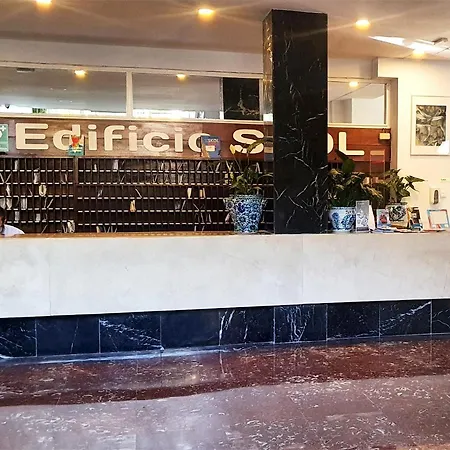 Skol 709 Duplex 1 Bedroom In Skol With Gibraltar And Sea Views アパート *