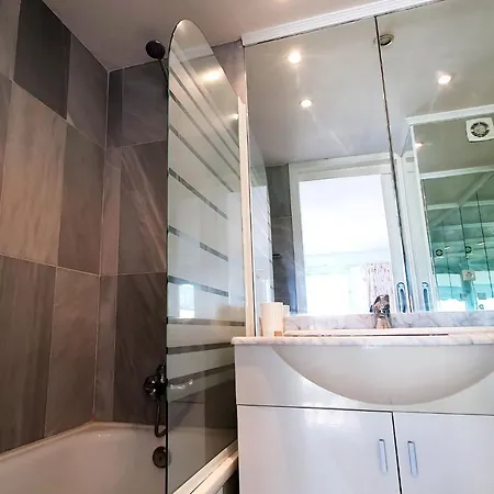 アパート Skol 709 Duplex 1 Bedroom In Skol With Gibraltar And Sea Views *