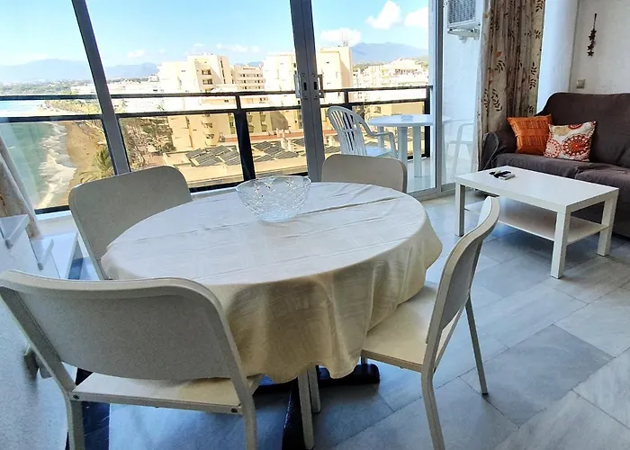 Skol 709 Duplex 1 Bedroom In Skol With Gibraltar And Sea Views Apartamento