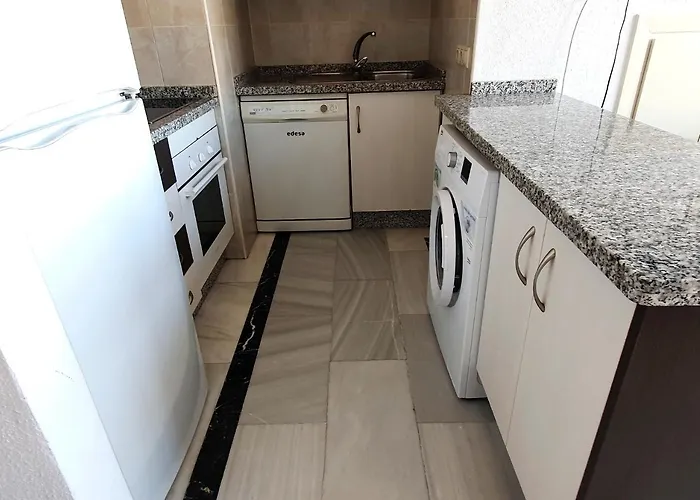 Skol 709 Duplex 1 Bedroom In Skol With Gibraltar And Sea Views