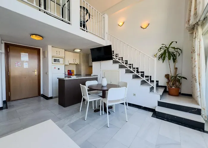 Daire Skol 709 Duplex 1 Bedroom In Skol With Gibraltar And Sea Views