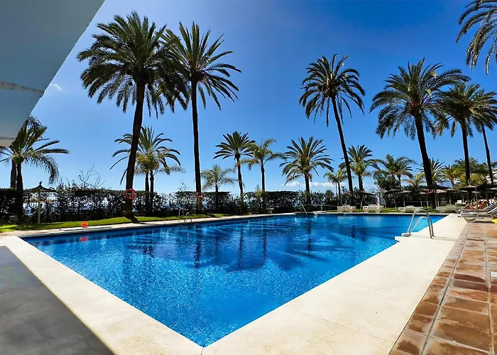 Skol 709 Duplex 1 Bedroom In Skol With Gibraltar And Sea Views *