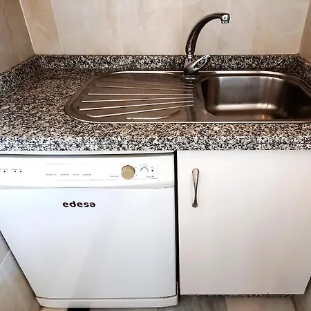 Skol 709 Duplex 1 Bedroom In Skol With Gibraltar And Sea Views