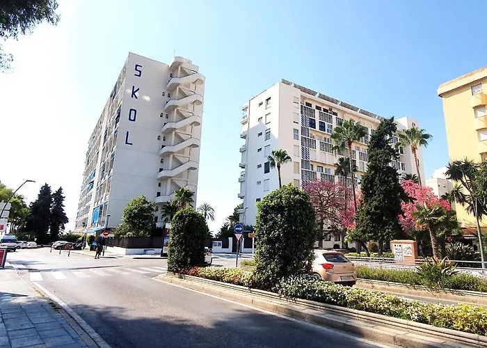 Skol 709 Duplex 1 Bedroom In Skol With Gibraltar And Sea Views * Marbella